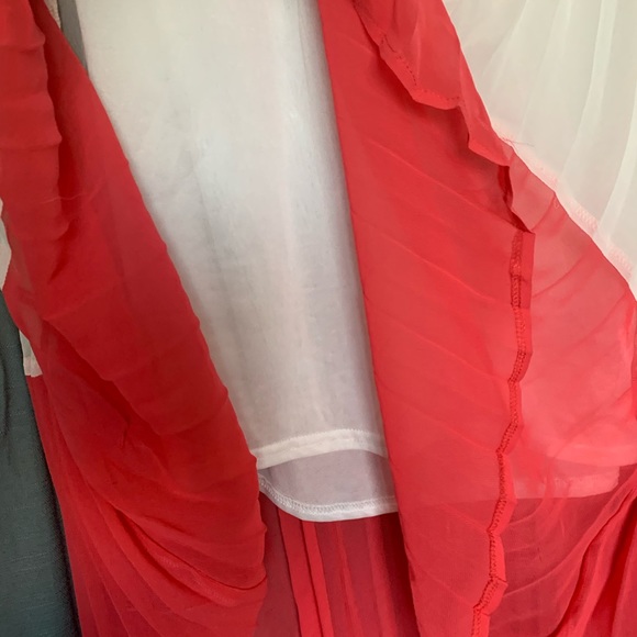 High-low dress - Picture 2 of 4